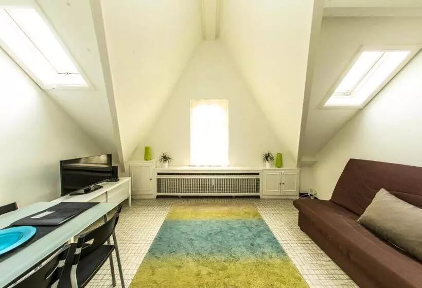 Fotos del hotel Rentbynight Apart:  15