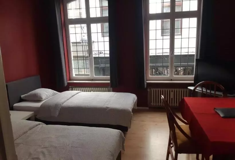 Fotos del hotel Rentbynight Apart:  13