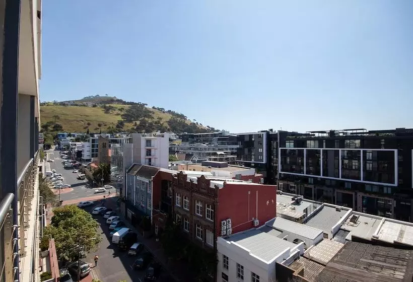 Fotos del hotel The Rockwell Luxury Suites:  10