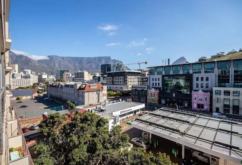 Fotos del hotel The Rockwell Luxury Suites:  14