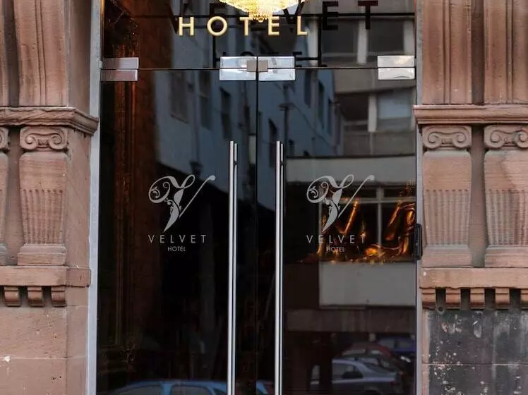 Velvet Hotel