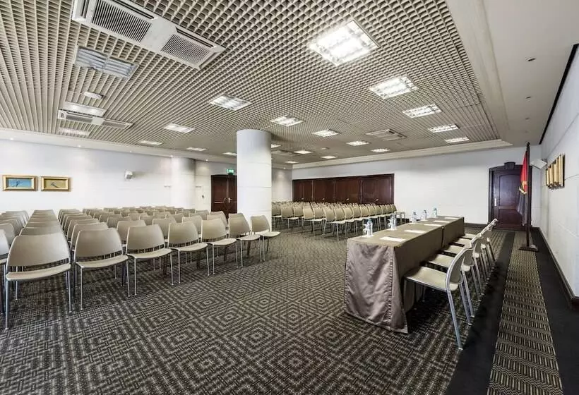 Fotos del hotel Alvalade:  20