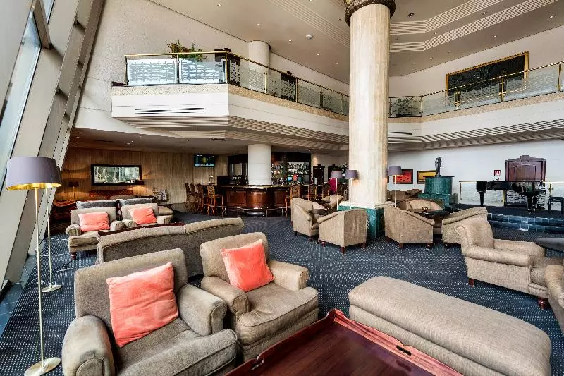 Fotos del hotel Alvalade:  3
