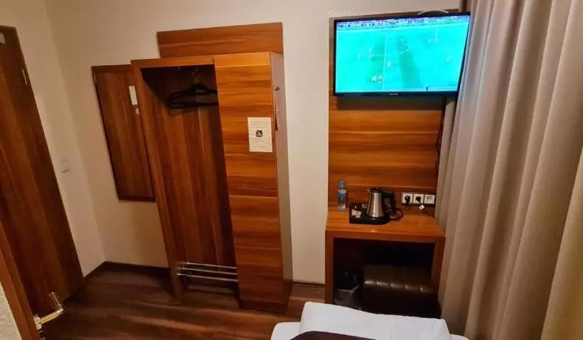 Fotos del hotel Arena Messe Frankfurt:  21