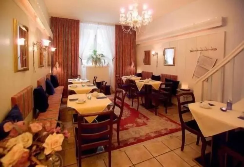 Fotos del hotel Garni Frankfurt:  12