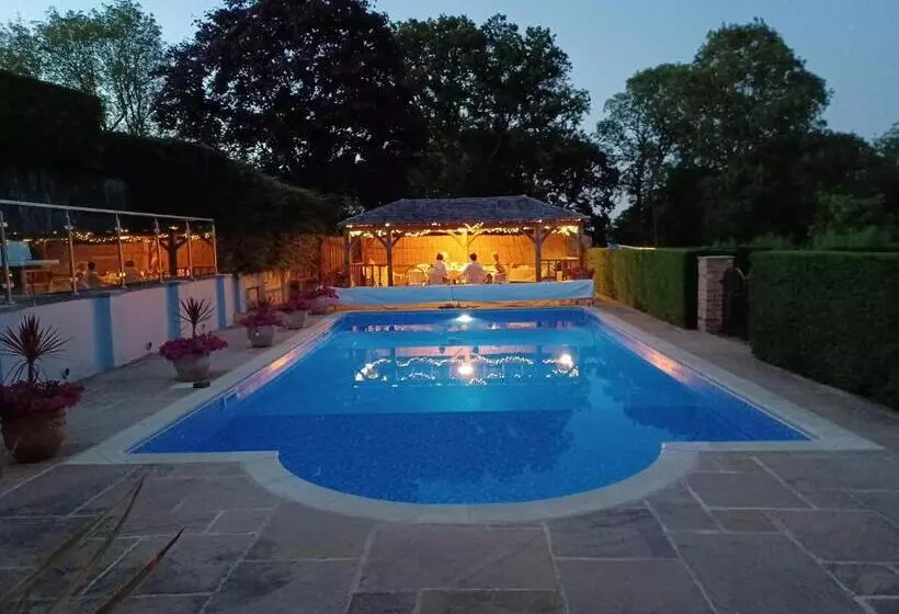 Fotos del hotel Rookwood Farmhouse B&b:  6