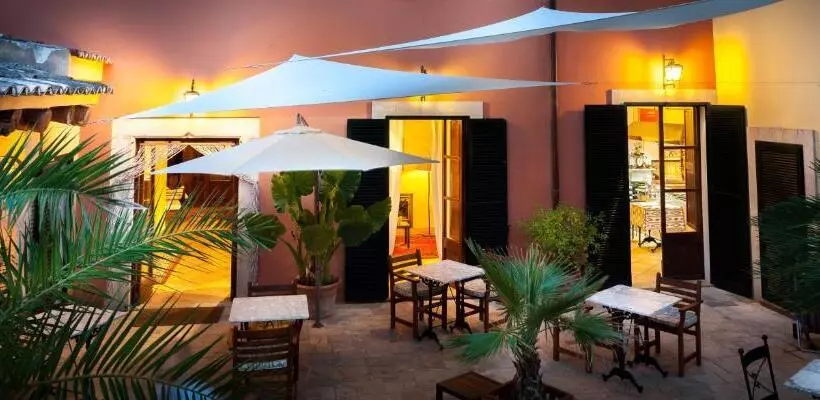 Fotos del hotel Petit  Alaro:  3