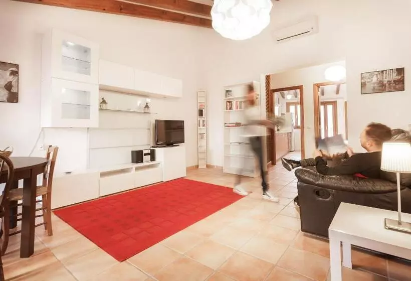 Fotos del hotel Petit  Alaro:  19