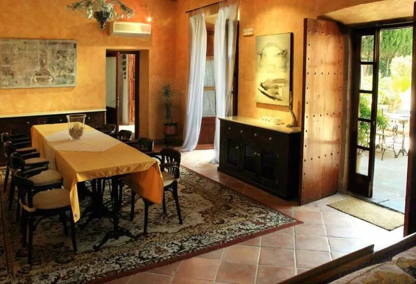 Fotos del hotel Petit  Alaro:  2