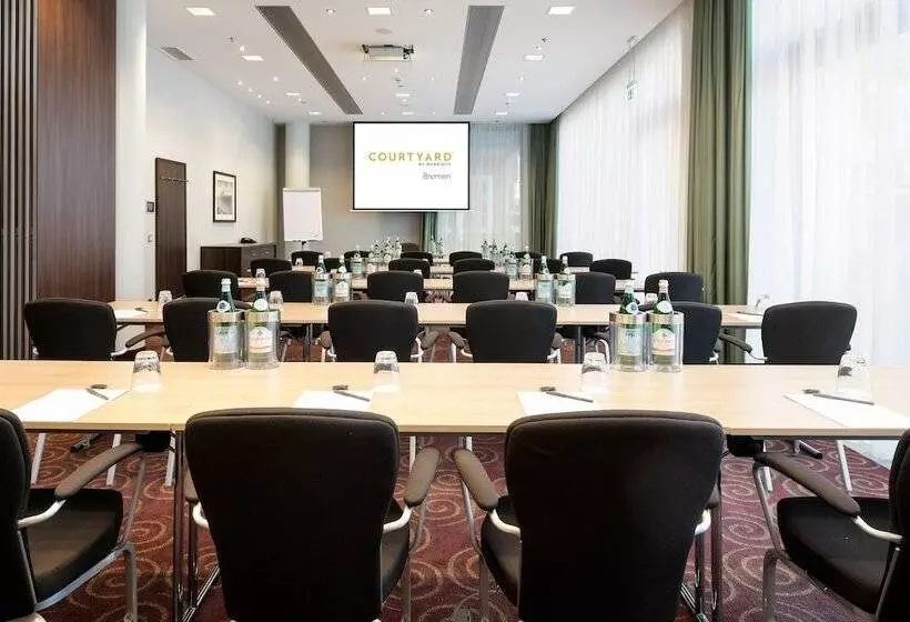Fotos del hotel Courtyard By Marriott Bremen:  14