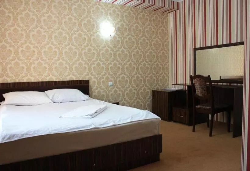 Fotos del hotel Europa:  1