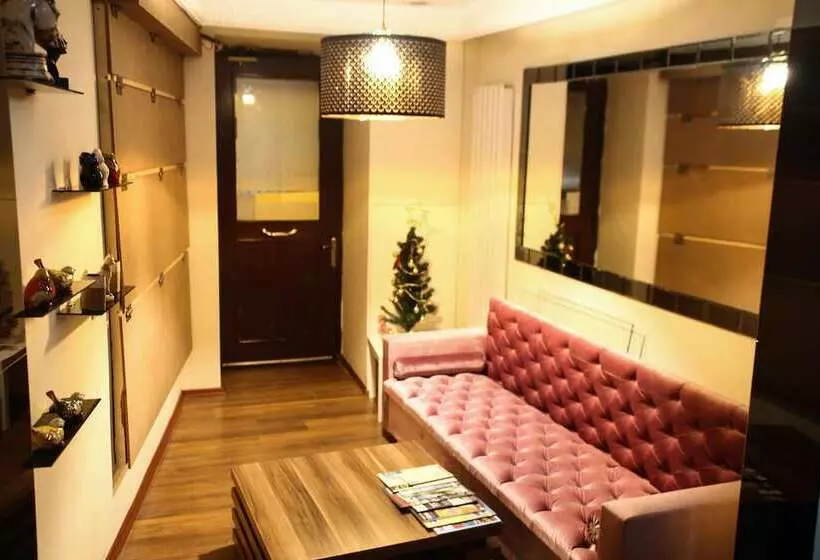 Fotos del hotel Pera City Suites:  3