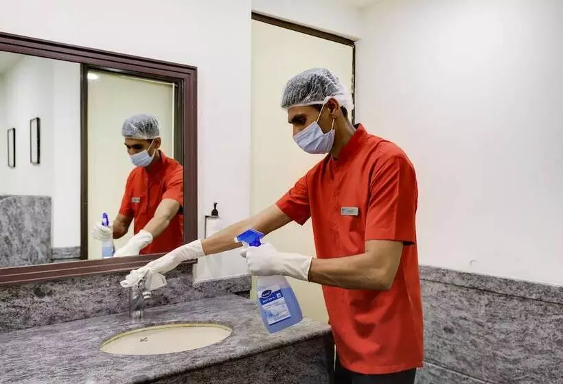 Fotos del hotel Red Fox Hotel East Delhi:  18