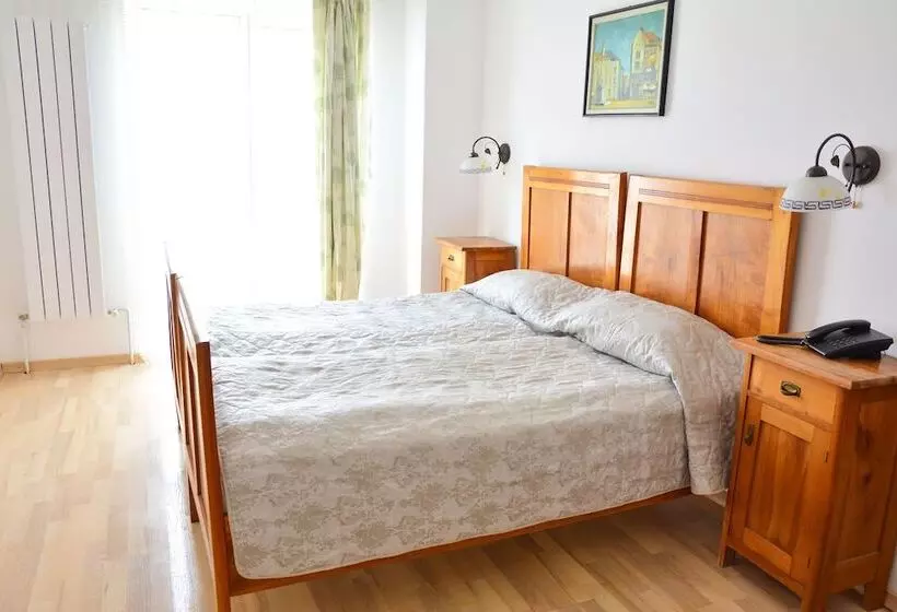 Fotos del hotel Senator:  23