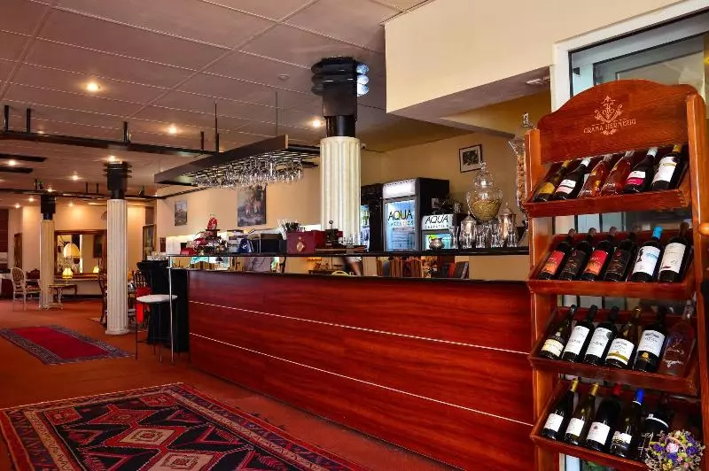 Fotos del hotel Senator:  10