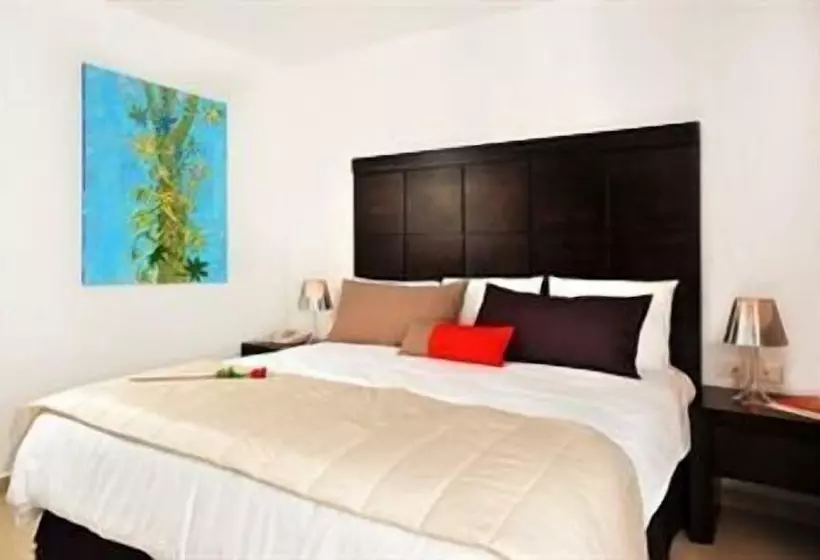 Fotos del hotel Bambu Suites:  8