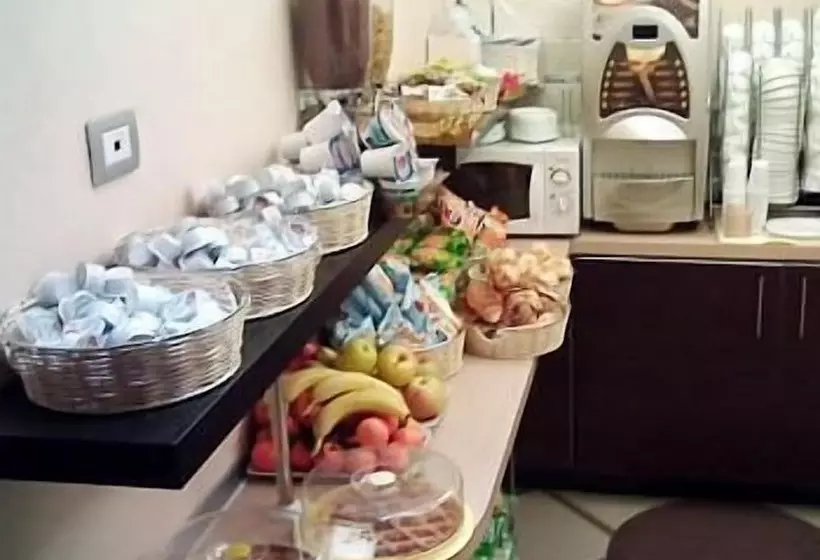 Fotos del hotel Elide:  8