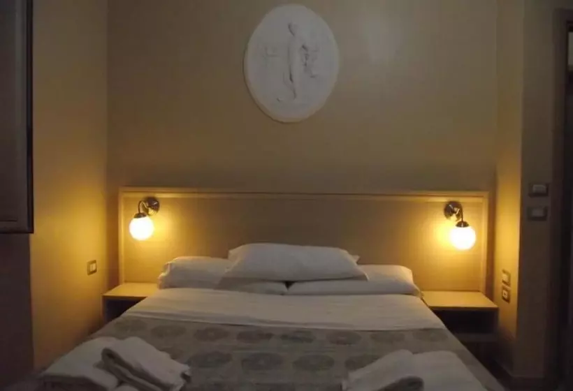 Fotos del hotel Elide:  22