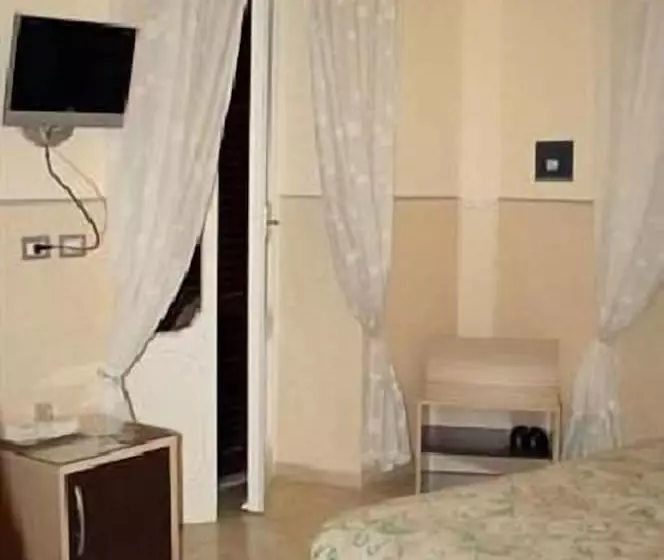 Fotos del hotel Elide:  23