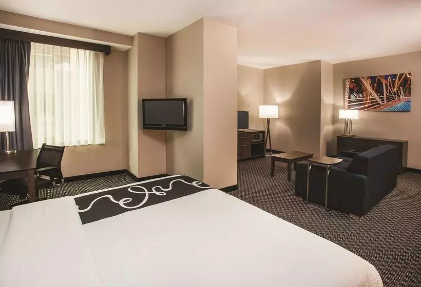 La Quinta By Wyndham Chicago Downtown