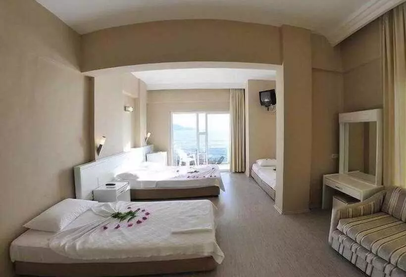 Fotos del hotel Makri Beach:  16