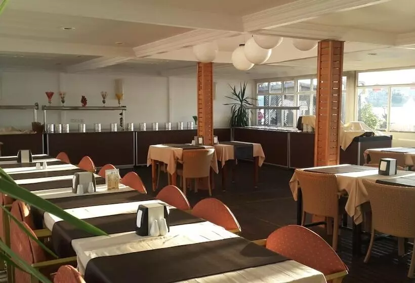 Fotos del hotel Makri Beach:  14