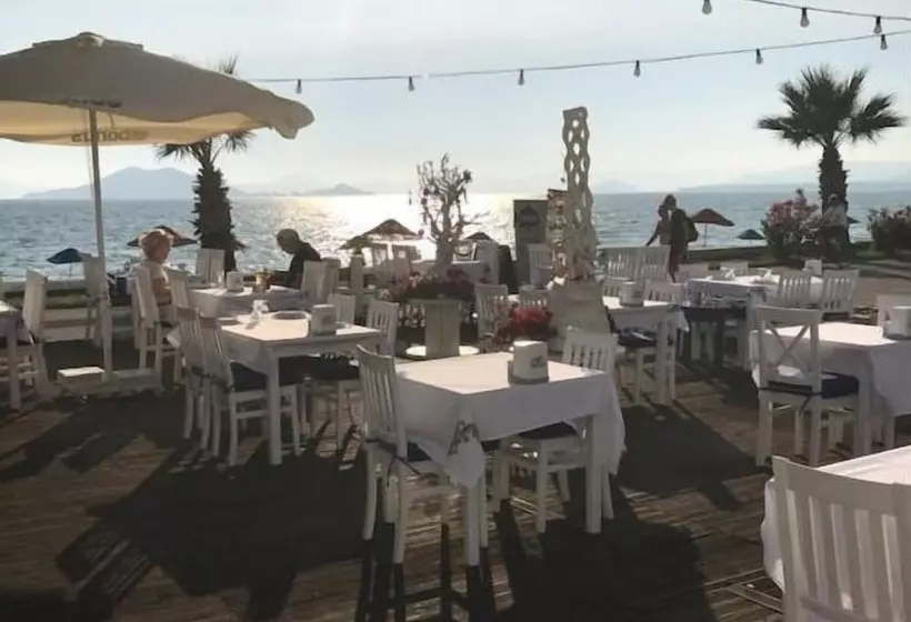 Fotos del hotel Makri Beach:  15