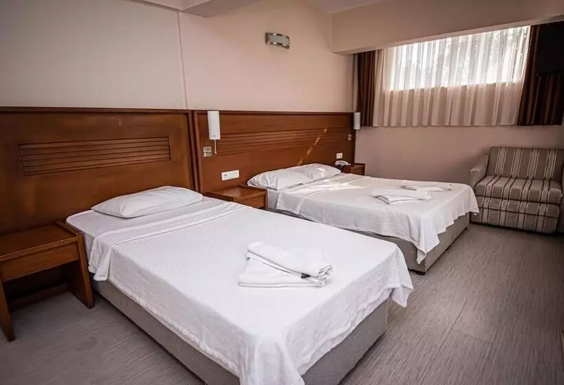 Fotos del hotel Makri Beach:  13