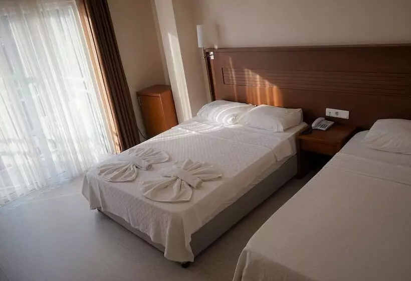 Fotos del hotel Makri Beach:  23