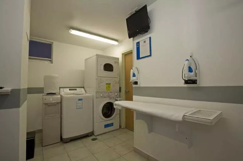 Fotos del hotel One Queretaro Plaza Galerias:  7