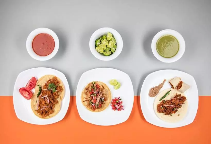 Fotos del hotel One Queretaro Plaza Galerias:  23