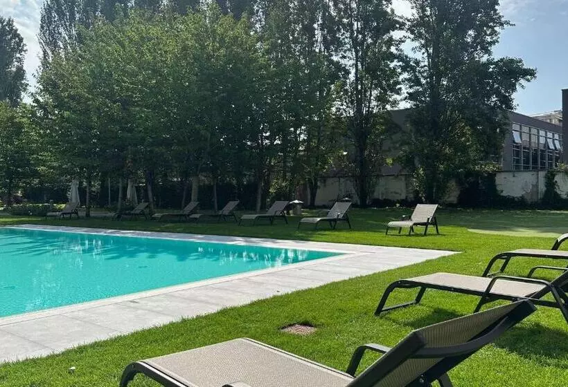 Fotos del hotel Ramada Plaza Milano:  7