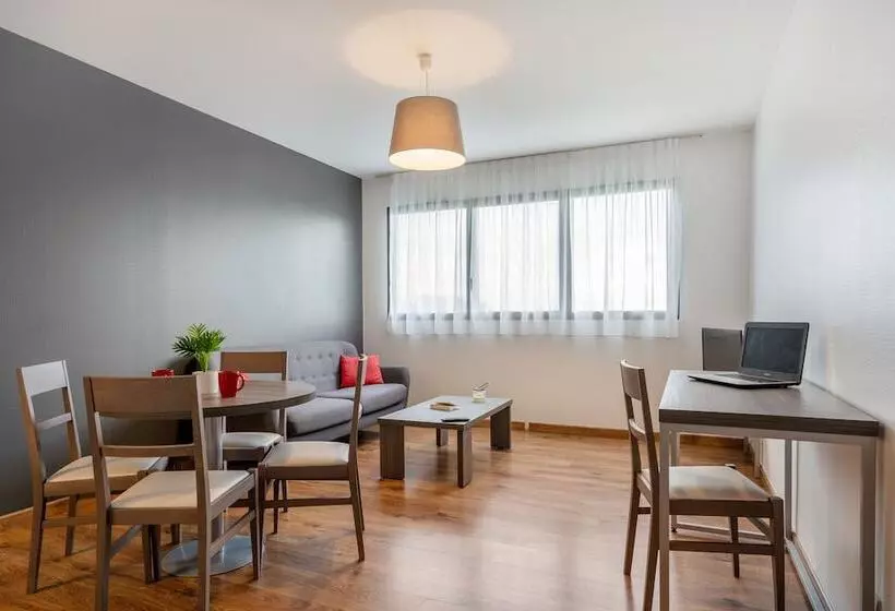 Fotos del hotel Zenitude Hôtel-résidences Nantes Métropole:  22