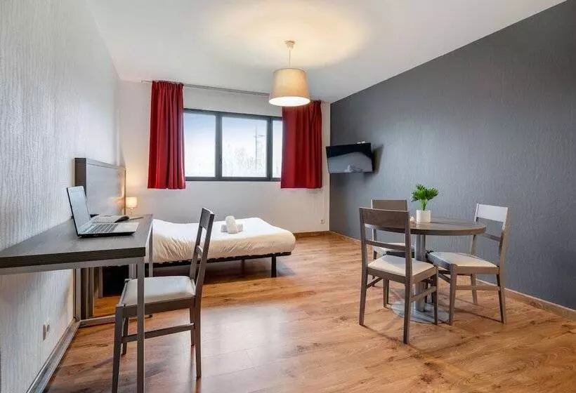Fotos del hotel Zenitude Hôtel-résidences Nantes Métropole:  15