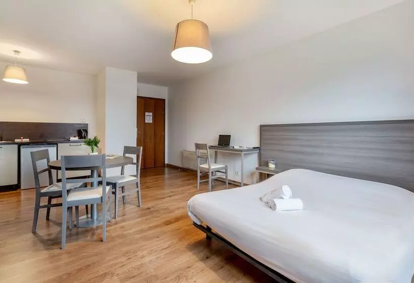 Fotos del hotel Zenitude Hôtel-résidences Nantes Métropole:  7