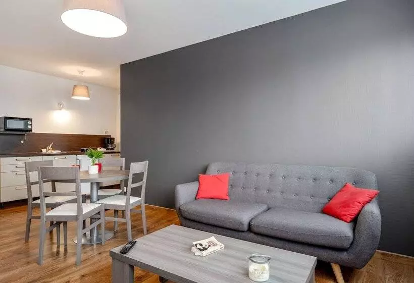 Fotos del hotel Zenitude Hôtel-résidences Nantes Métropole:  13