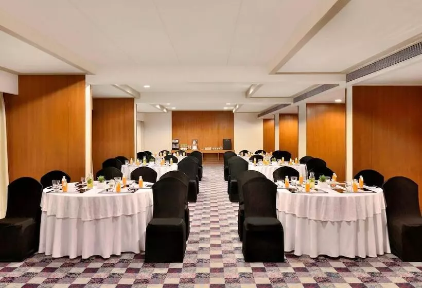 Fotos del hotel Courtyard By Marriott Hyderabad:  24
