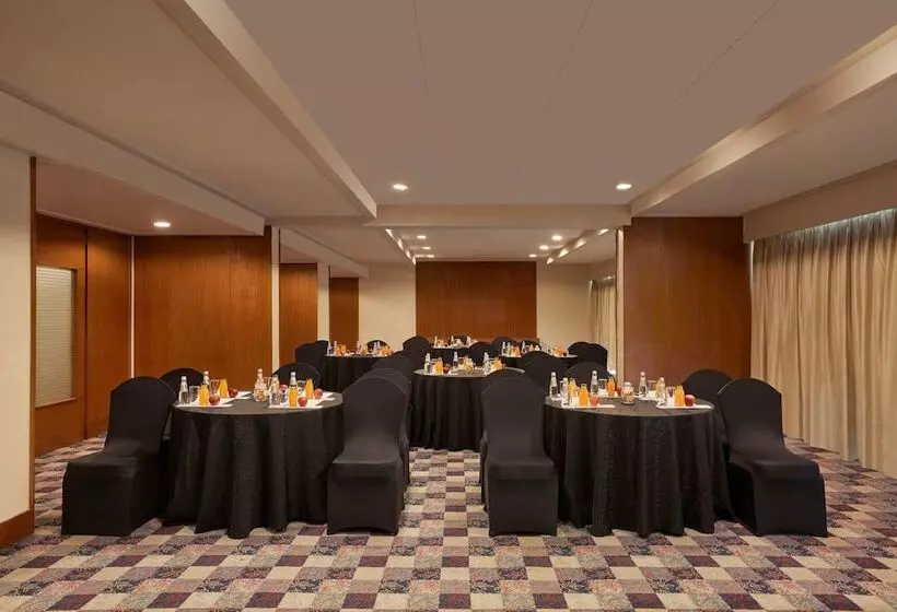 Fotos del hotel Courtyard By Marriott Hyderabad:  20