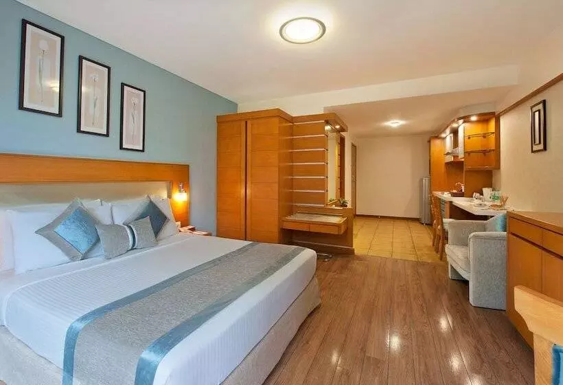 Fotos del hotel Grand Residency  & Serviced Apartments:  14