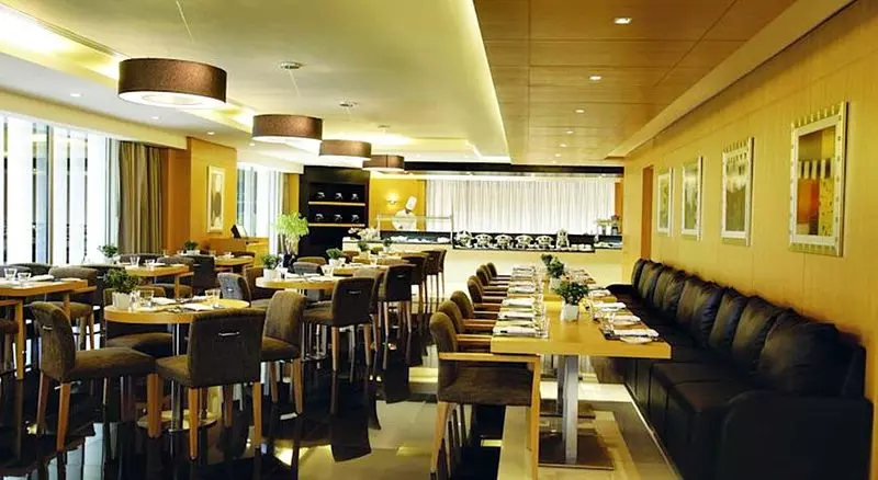 Fotos del hotel Hala Arjaan By Rotana, Deluxe Hotel Apartments:  19