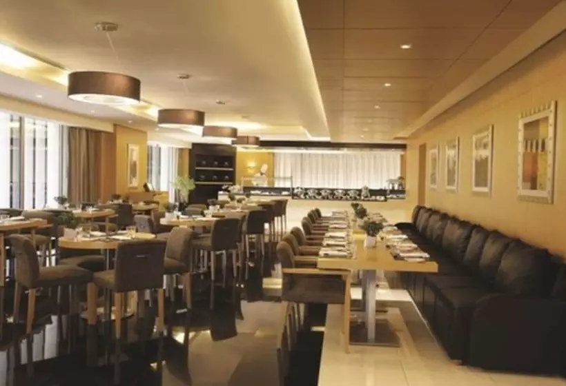 Fotos del hotel Hala Arjaan By Rotana, Deluxe Hotel Apartments:  24