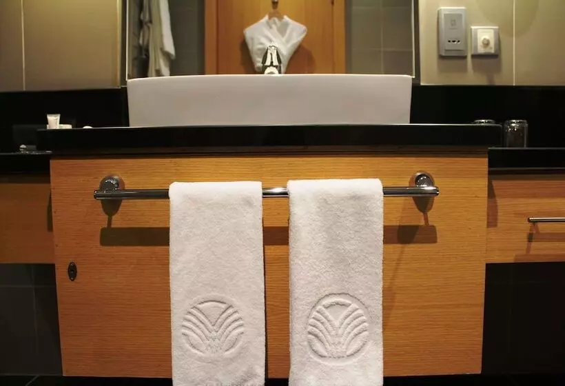 Fotos del hotel Hala Arjaan By Rotana, Deluxe Hotel Apartments:  20