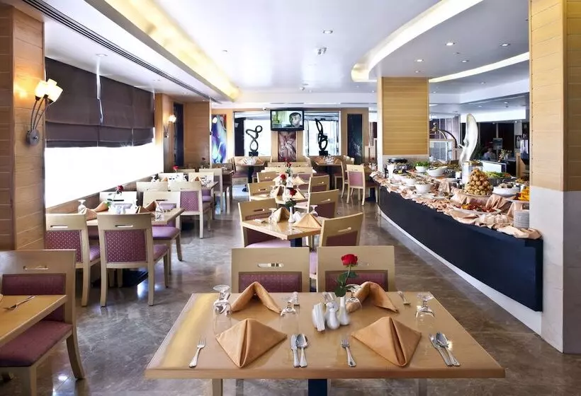 Fotos del hotel Landmark Riqqa:  23