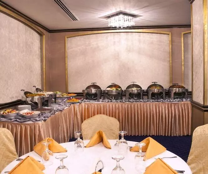 Fotos del hotel Landmark Riqqa:  24