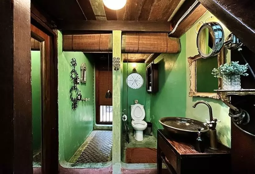 Fotos del hotel Old Capital Bike Inn  Sha Certified:  19