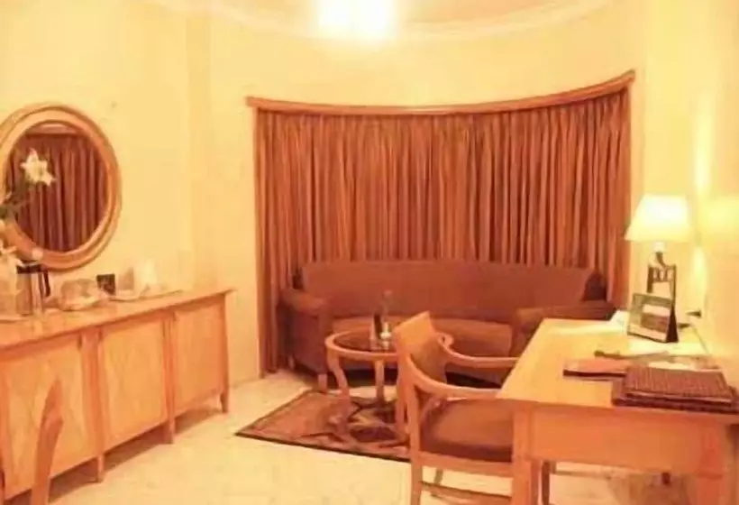 Fotos del hotel The Oakwood:  9