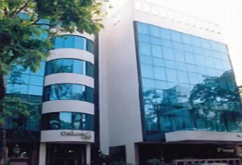 Fotos del hotel The Oakwood:  6