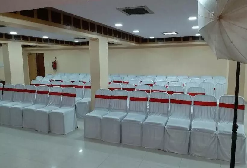 Fotos del hotel Three Star Pvt Ltd:  5