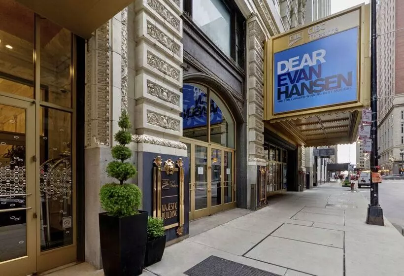 Fotos del hotel Hampton Inn Majestic Chicago Theatre District:  11