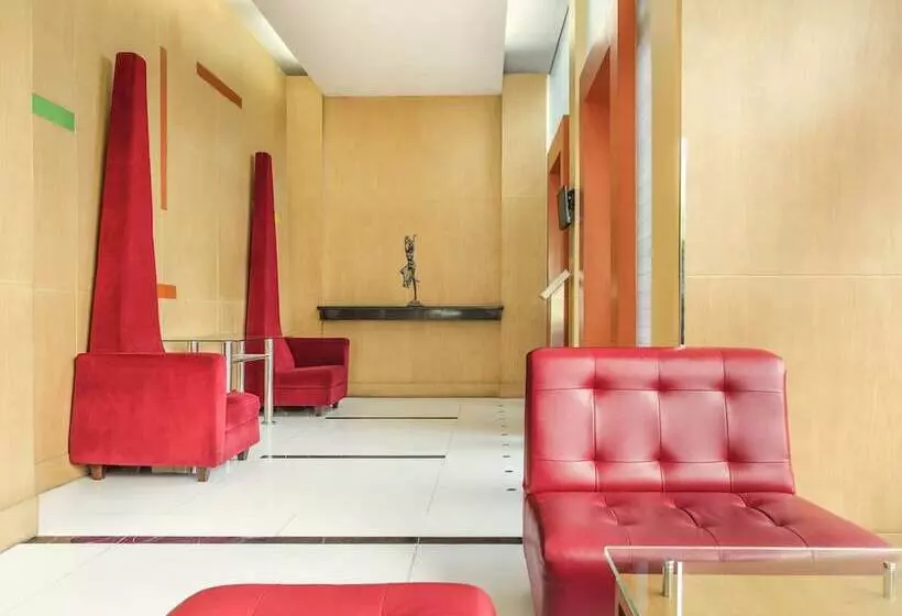 Fotos del hotel Ibis Semarang Simpang Lima:  3